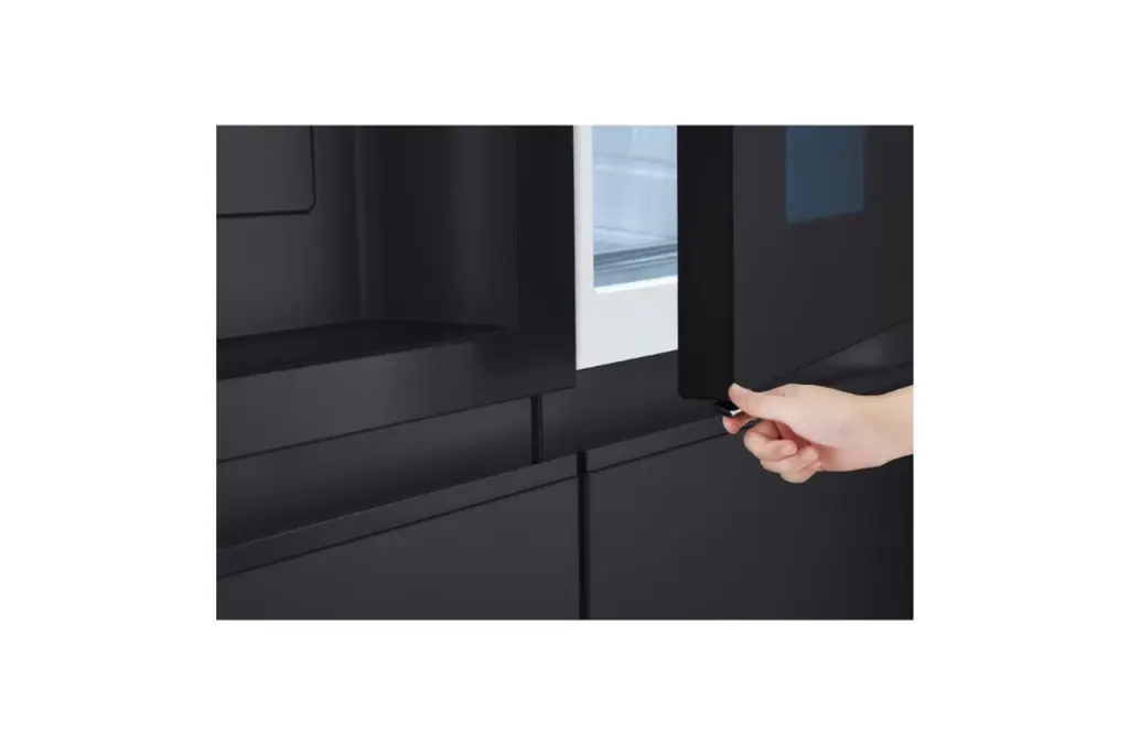 LG InstaView™ Side-by-Side Refrigerator GC-X257EQBP